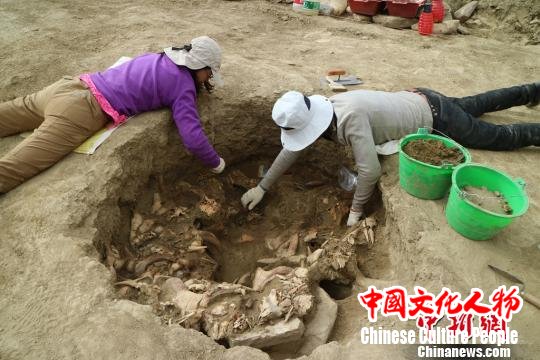 考古发现西藏西部高原丝绸之路重要文物遗存