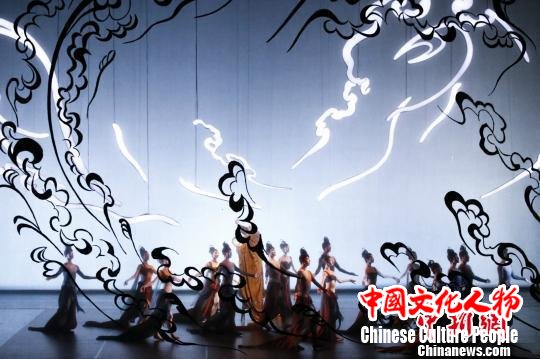 原创芭蕾舞剧《敦煌》：用艺术描摹敦煌守护者“坚守之心”