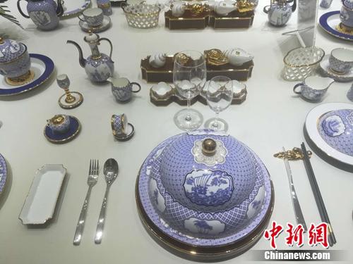 点击进入下一页