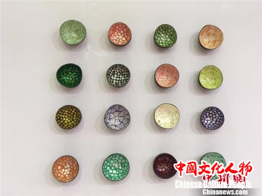 图为2018中国(宁波)特色文化产业博览会现场 李佳赟 摄