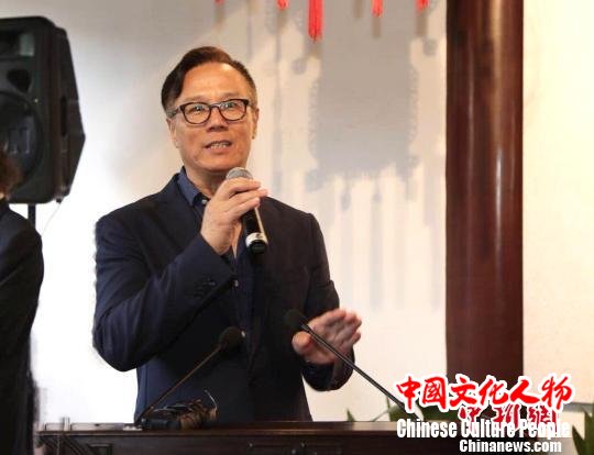 上海海派书画院理事长司徒伟泓。 王子涛 摄 上海海派书画院理事长司徒伟泓。 王子涛 摄