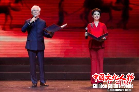 “丝路青年读丝路”朗诵大会在北京举办搭建青年交流桥梁