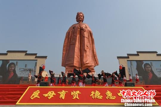 点击进入下一页