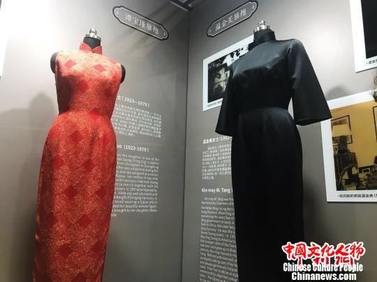 谭宝瑾旗袍及温金美旗袍。　王子涛 摄