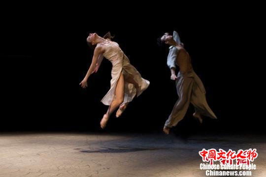 瑞士日内瓦大剧院芭蕾舞团《罗密欧与朱丽叶》 剧院供图 摄